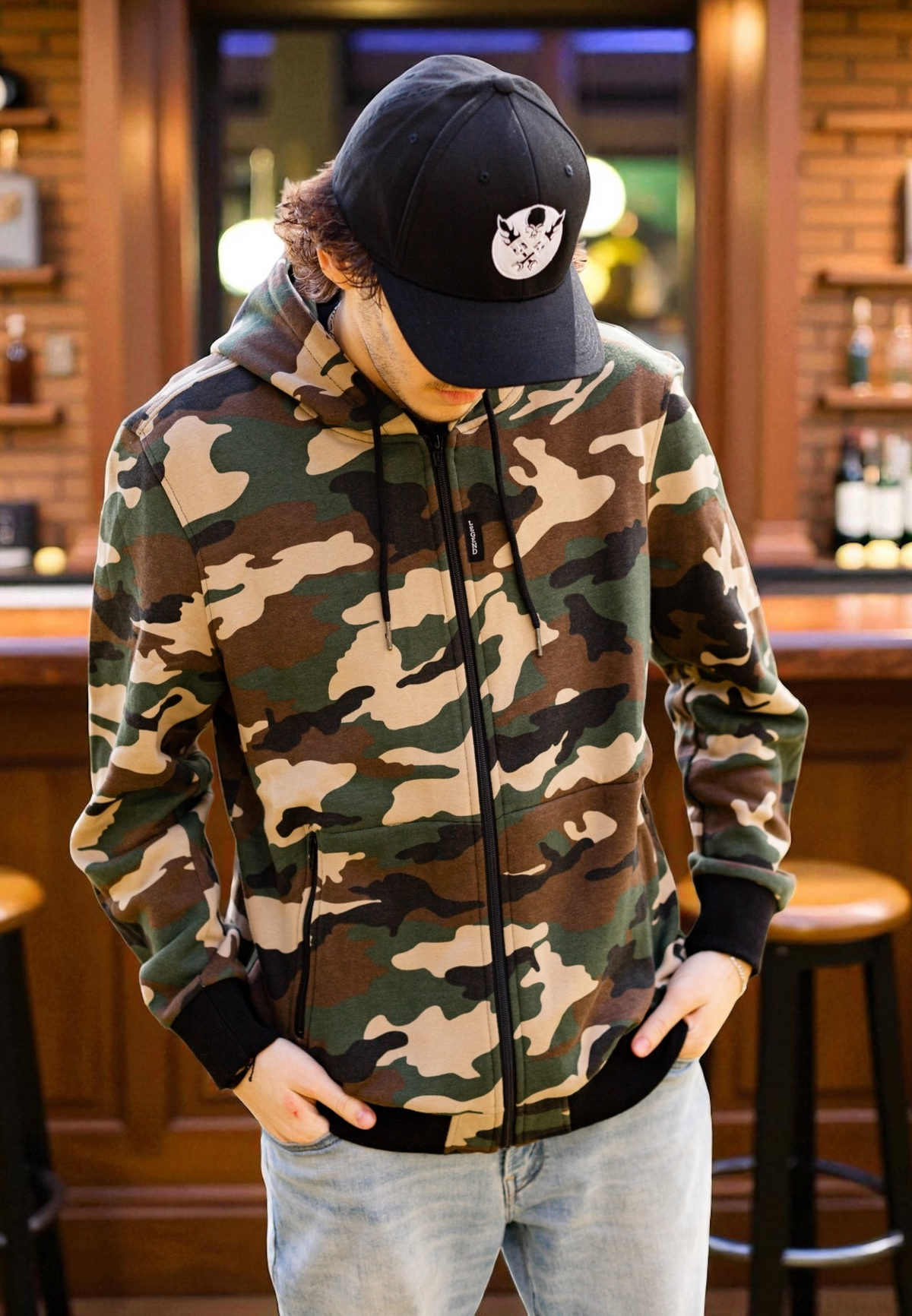 LEGEND CAMO ZIP UP HOODIE