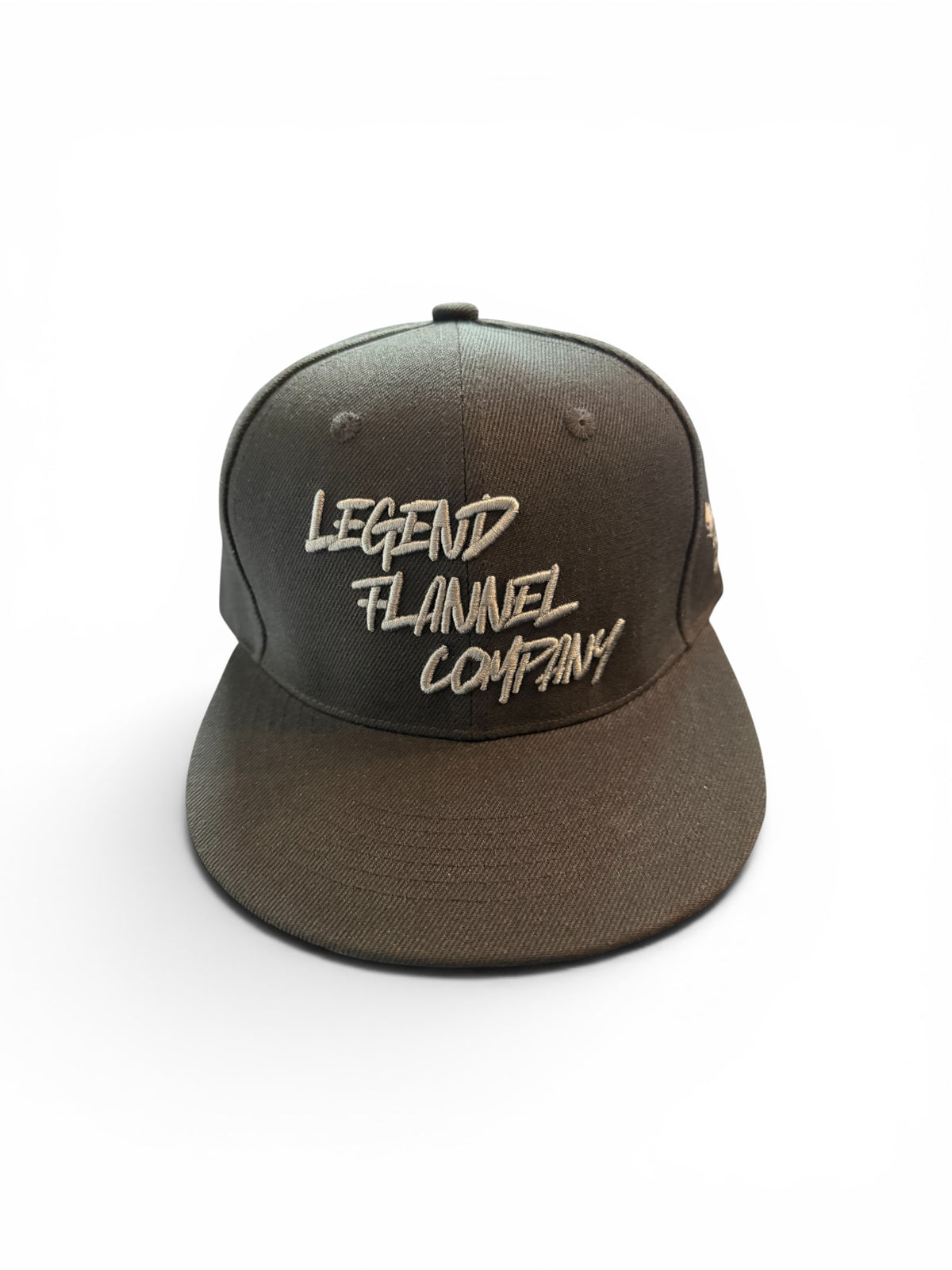 LEGEND LIGHTNING FLAT BILL HAT BLACK WITH GRAY EMBROIDERY