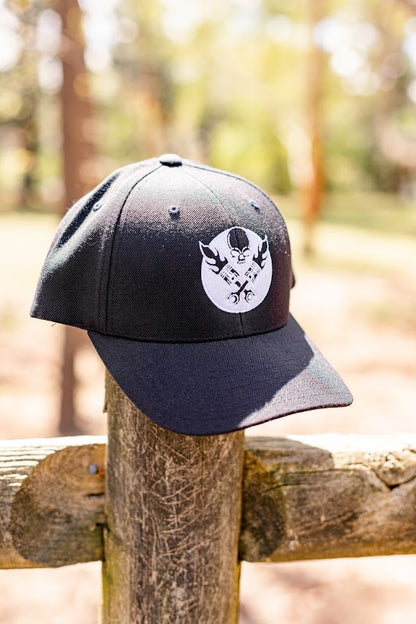 LEGEND BLACK WITH WHITE PISTON LOGO CURVED BILL HAT