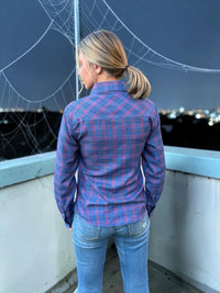 WEB SLINGER WOMEN'S FLANNEL